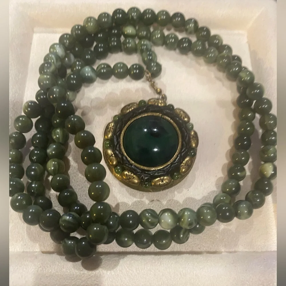 Chico's Green Beaded Necklace with Gold Pendant - Picture 2 of 3